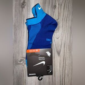 Nike Elite Lightweight No Show Running Socks Blue Men’s 6-7.5 Women’s 7.5-9 NWT